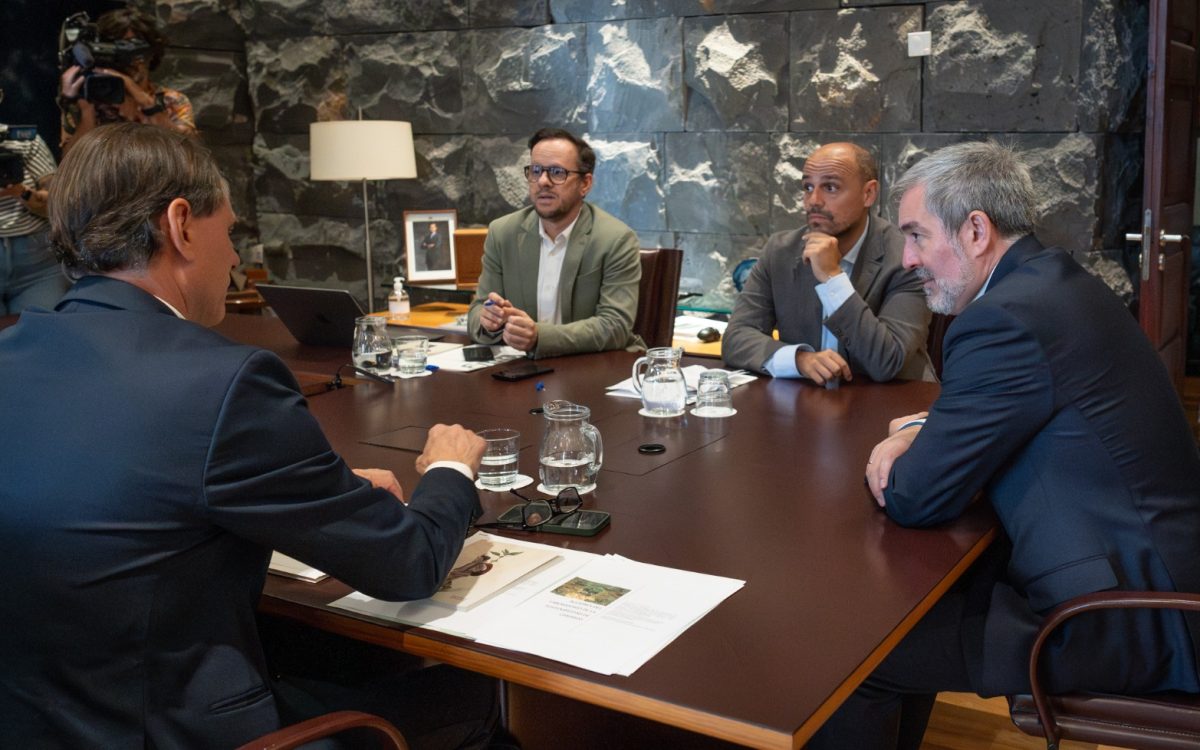 Home reunión presidencia de gobierno de canarias 19 abril 2024 (2)